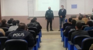 Hendek Emniyet personeline aile için iletişim semineri