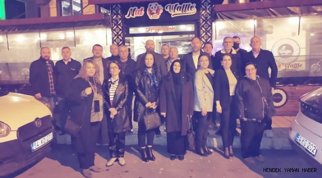 Hendek İYİ Parti Gazeteciler Buluşmasına  Yoğun ilgi 