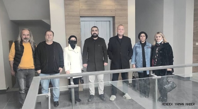 Hendek MHP Kadın Kolları ve Yönetimi'nden  10 Ocak Çalışan Gazeteciler Günü Ziyareti