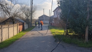 Hendek'te Çıkan Haberler Sonrası  o sokaktaki kablolar yenileniyor