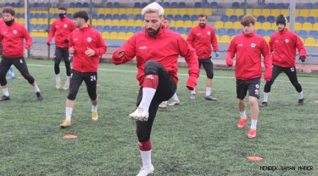 Hendekspor Zorlu Deplasmanda 3 Puan Arıyor 