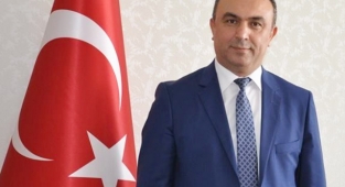 Aslen Karasu'lu Olan Kilis Valisi Recep Soytürk Kovid-19 'dan Yoğun Bakımda