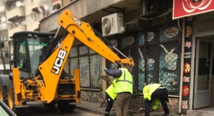 Hendek Bağdat Caddesinde Tehlike Yaratan Rögar Kapakları Değiştirildi