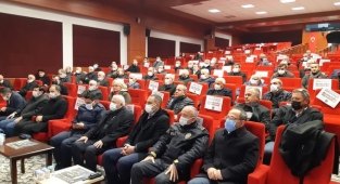 Hendekli Muhtarlar Mahallelerin Sorunlarına Çözüm Aradığı Toplantı Gerçekleşti