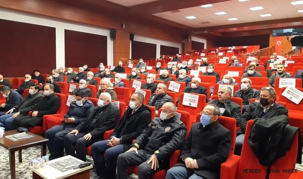 Hendekli Muhtarlar Mahallelerin Sorunlarına Çözüm Aradığı Toplantı Gerçekleşti