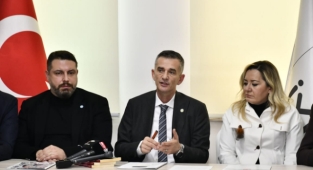 İyi Partili Ümit Dikbayır Isparta'da