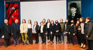  8 MART DÜNYA EMEKÇİ KADINLAR GÜNÜ ÖNCESİ CHP PANELİNE BÜYÜK İLGİ 