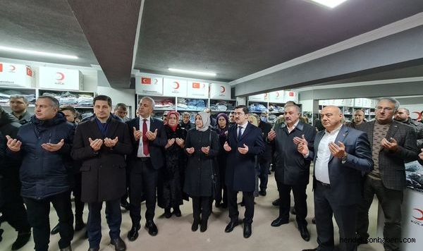 Hendek Kızılay  Butik Mağazası Dualarla Açıldı