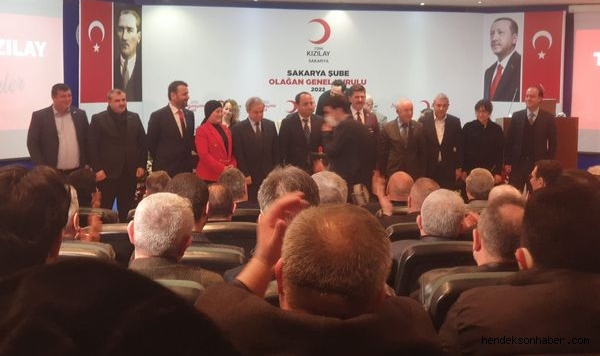 Sakarya Kızılay Şube Başkanlığında Yeni Başkan Cevdet Koç oldu