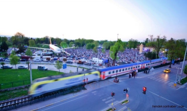 20 bin kişi Sakarya  Büyükşehir’in kardeşlik sofrasında buluştu