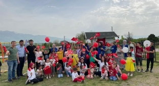 Hendek Akpınar Mahallesinde 23 Nisan Çocuk Bayramı Dolu dolu geçti