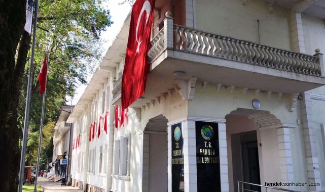 Hendek Belediyesinde Mesai Saatleri Değişti