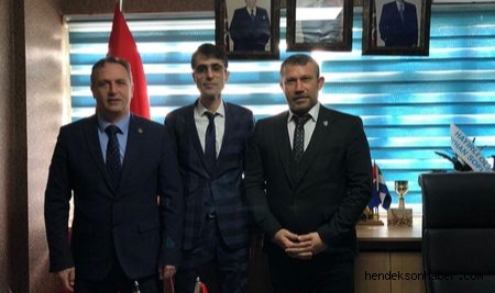 Hendek MHP’den İl Başkanlığına Atanan Kadir Şentürk’e hayırlı Olsun Ziyareti 