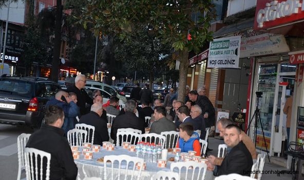 Hendek Siyaseti  Sakarya'dan Haber web Tv İftarında Buluştu 