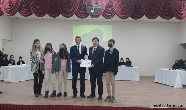 HENDEK'TE MATEMATİK BİLGİ YARIŞMASI