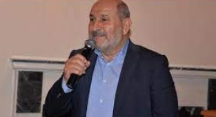 İrfan Püsküllü Hayırlı  Ramazanlar Diledi 