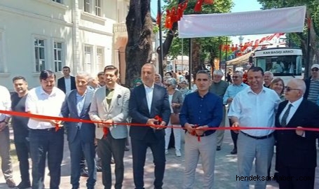 Hendek Muammer Sencer Caddesinde Cam Mozaik Sergisi ilgi gördü