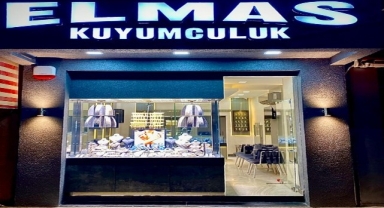 Elmas Kuyumculuk Babalar Gününü Kutladı 