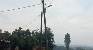 Hendek Yeşilköy'de Sedaş ve Türk Telekom'a Tepki