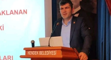 Hendek Akpınar Mahalle Muhtarı Ogün Gülmez Kurban Bayramını Kutladı