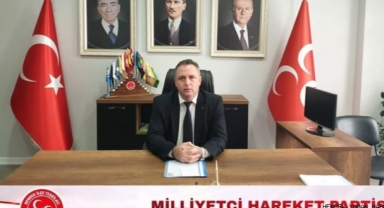 Hendek MHP İlçe Başkanı Burhan Namlı’nın duygulandığı an