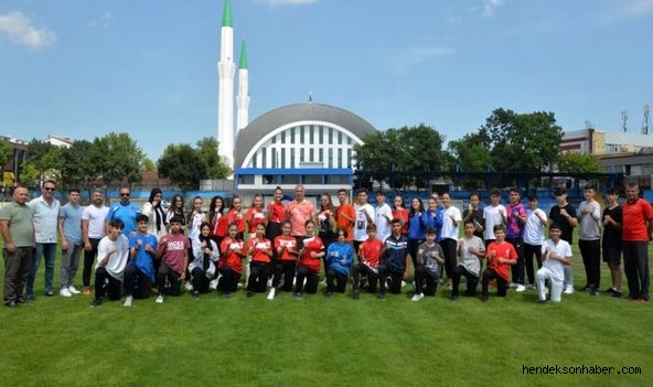 KARATECİLERE BAŞKAN BABAOĞLU'NDAN MORAL