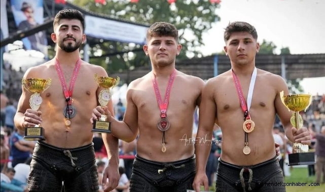 Sakarya Büyükşehir pehlivanlarından gurur tablosu