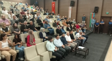 Allah Aşkına Yerel Basınla Derdiniz Ne ?