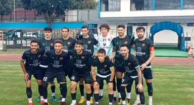 Hazırlık Maçı Dostça Başladı Dostça Bitti Dereköyspor 1-Alaağaçspor 1