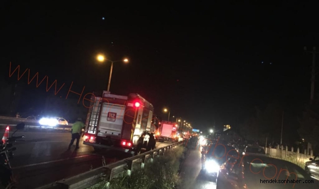 Hendek D 100 Büyükdere Mahallesi Mevkiinde Feci Kaza