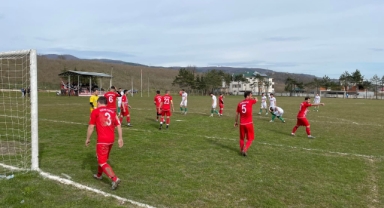 HENDEK KAZİMİYESPOR LİGDEN ÇEKİLDİ