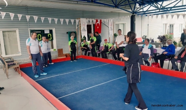 Hendek Melek Nişancı Huzurevi Müdürlüğü BOCCE takımı lider