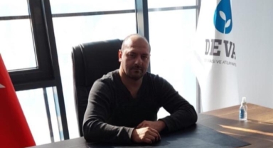 HENDEK DEVA PARTİSİ İLÇE BAŞKANI EMRE TAŞKIN MUHTARLAR GÜNÜNÜ KUTLADI