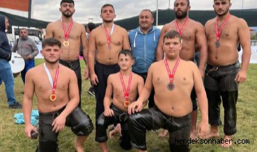 Sakarya Büyükşehir pehlivanlarından önemli başarı