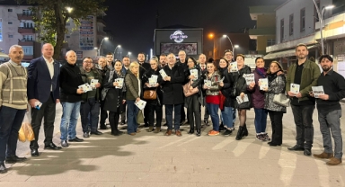 İYİ Parti Adapazarı İlçe Başkanlığından gece çalışması