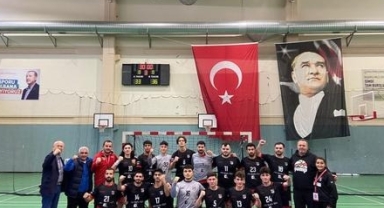 1954 Hendekspor Bursa deplasmanından galibiyetle dönüyor