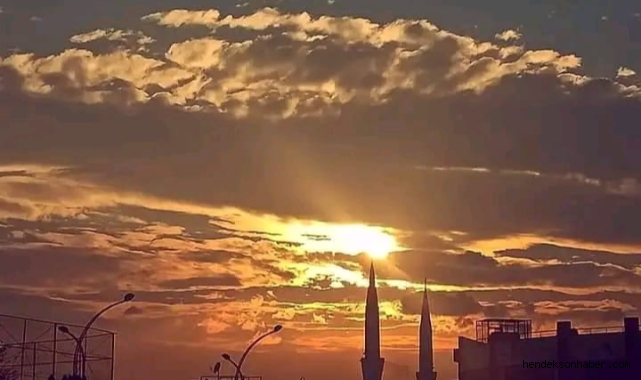 Cuma Hutbesi: “Bizi Biz Yapan Değerlere Sahip Çıkalım”