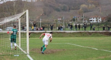 Dereköyspor Forveti Ömer Taşkın Gol Krallığına Koşuyor