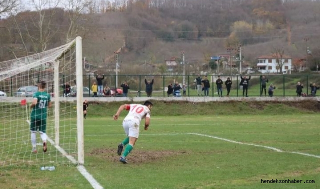 Dereköyspor Forveti Ömer Taşkın Gol Krallığına Koşuyor