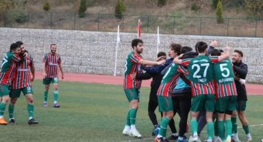 Hendek Dereköyspor Küçükçekmece Sinop spor Mücadelesi Canlı Yayınla Ekranlarda