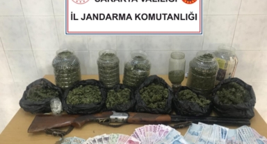 Hendek Jandarma Uyuşturucu Tacirlerine Göz Açtırmıyor Bir Operasyon daha