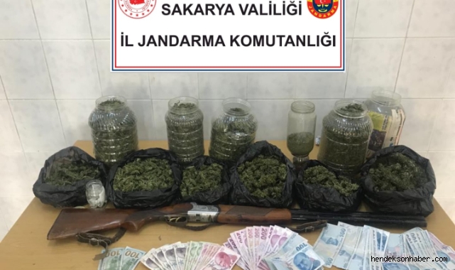 Hendek Jandarma Uyuşturucu Tacirlerine Göz Açtırmıyor Bir Operasyon daha