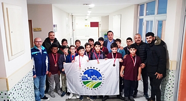 Sakarya Büyükşehir'in haltercileri finale damga vurdu