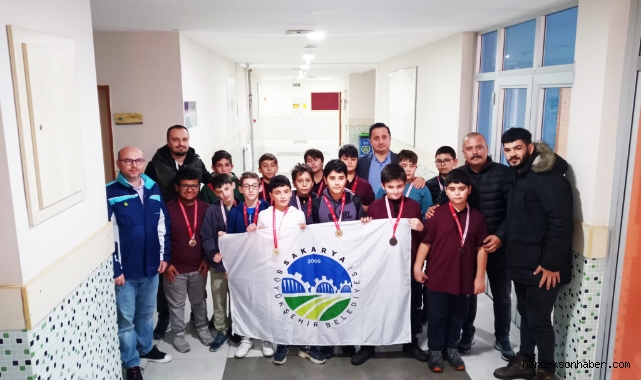 Sakarya Büyükşehir'in haltercileri finale damga vurdu