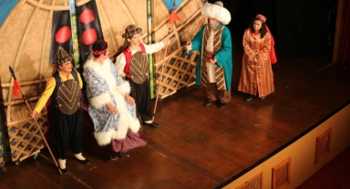 'Nasreddin Dede' oyunu 3. kez sahne yaptı