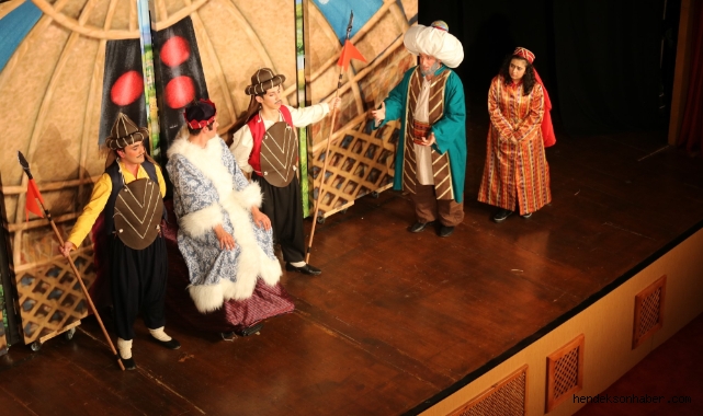'Nasreddin Dede' oyunu 3. kez sahne yaptı