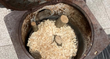 Bu Soba Yakmadan Gönülleri Isıttı