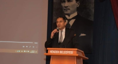 HENDEK İLÇE SAĞLIK MÜDÜRÜ DEĞİŞTİ