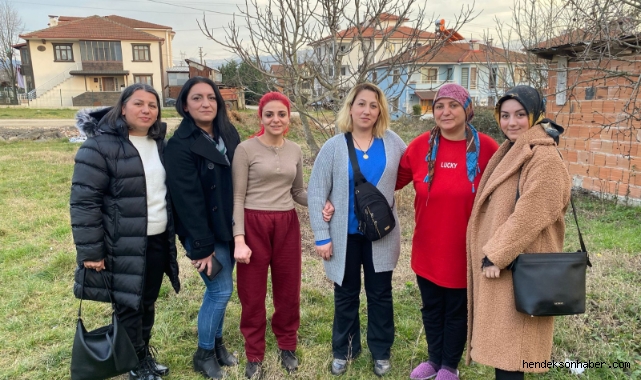 İYİ Partili Kadınlardan Depremzedelere Ziyaret
