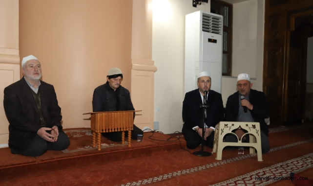 MİRAÇ KANDİLİNDE DEPREMZEDELERE DUALAR EDİLDİ